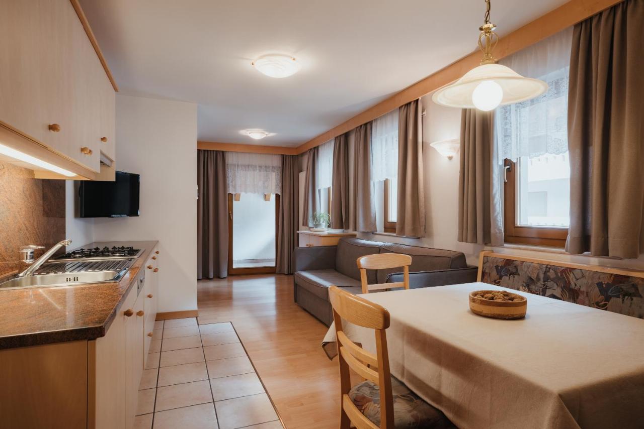 Residence Chalet Pinis กอร์วารา อิน บาเดีย ภายนอก รูปภาพ